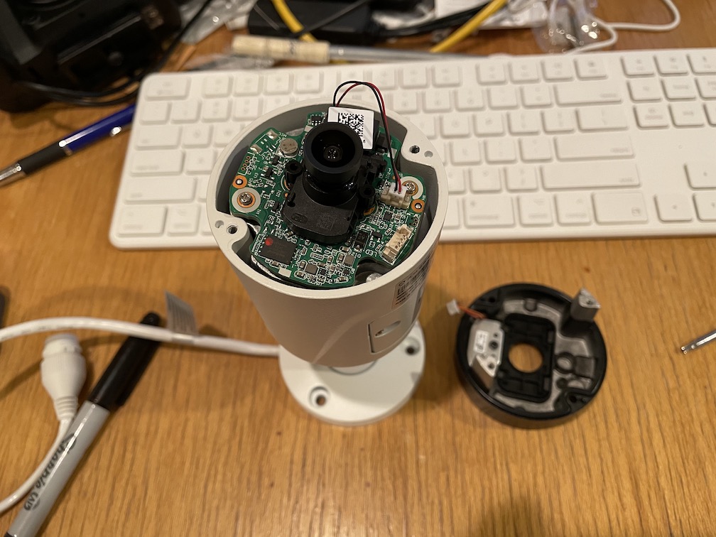P5M-B1186EW-28MM_Disassembly2.jpg