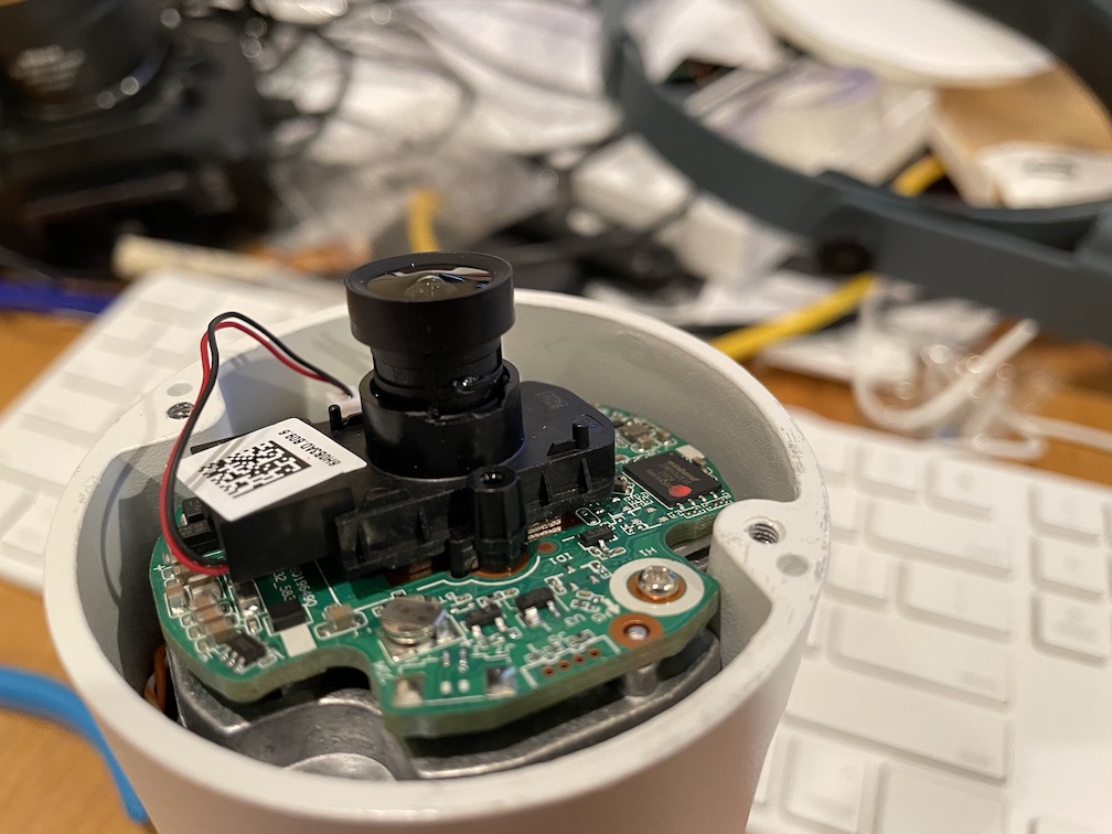 P5M-B1186EW-28MM_FocusAdjust.jpg